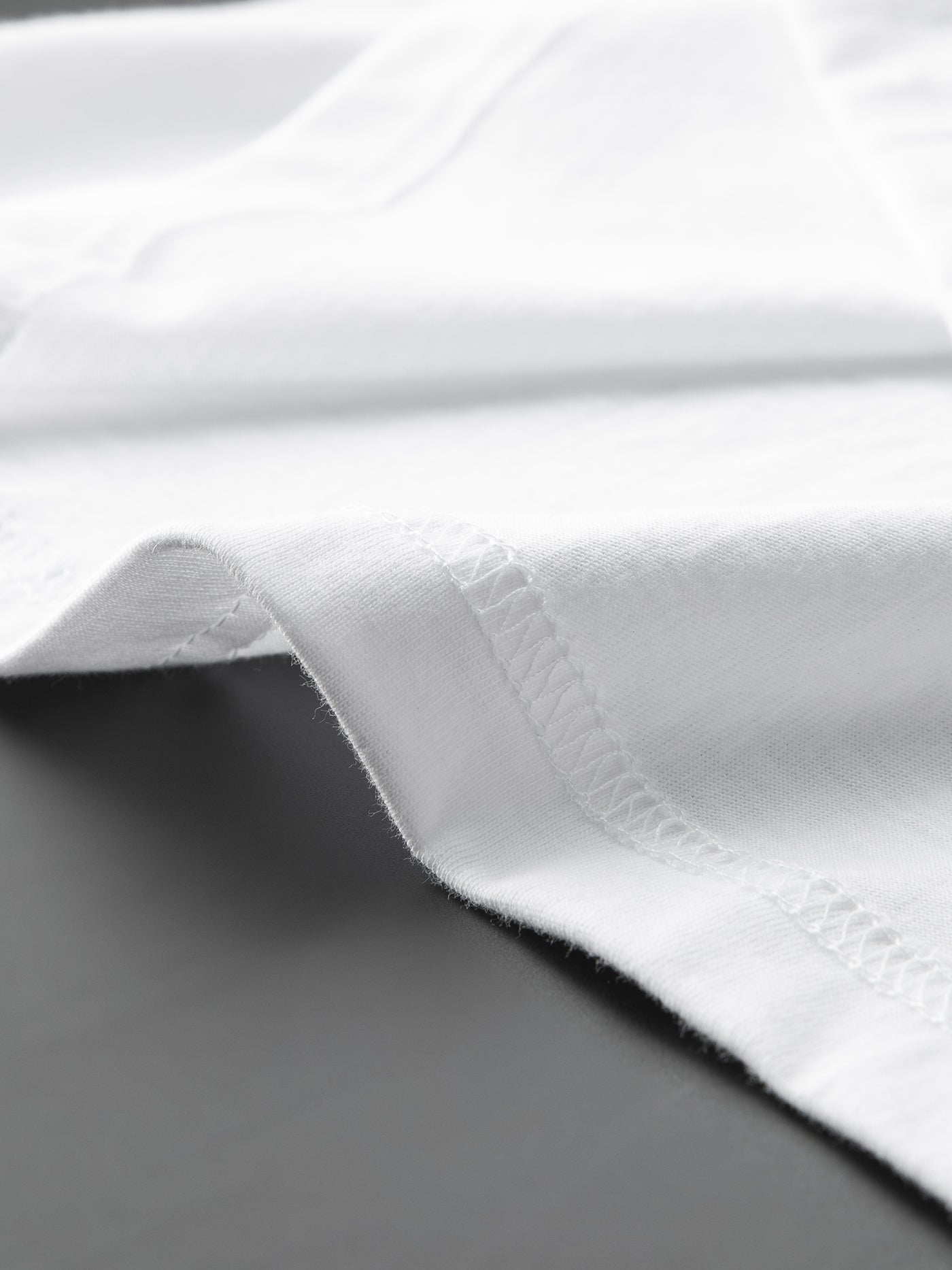 T-Shirt Paris - Kaufen Sie 1, Erhalten Sie 1 Kostenlos
