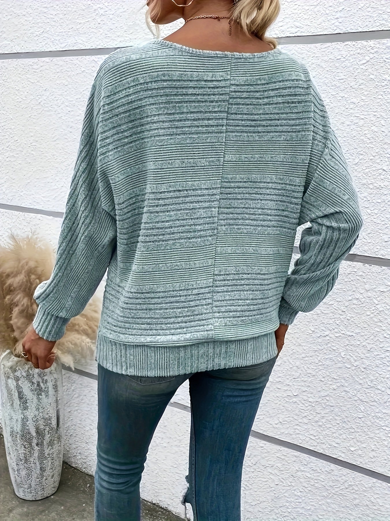 Elyra™ | batwing sleeve pullover