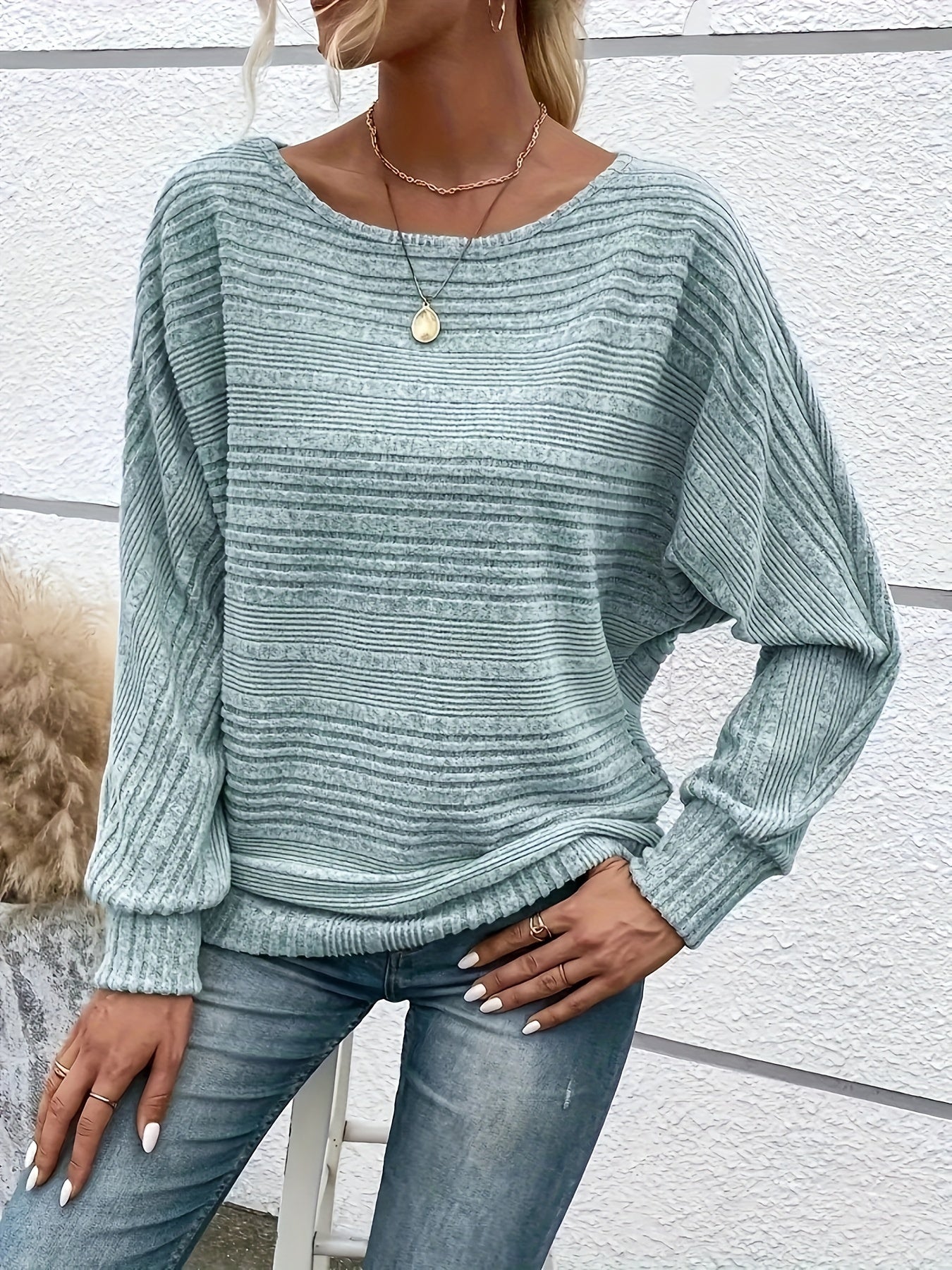 Elyra™ | batwing sleeve pullover
