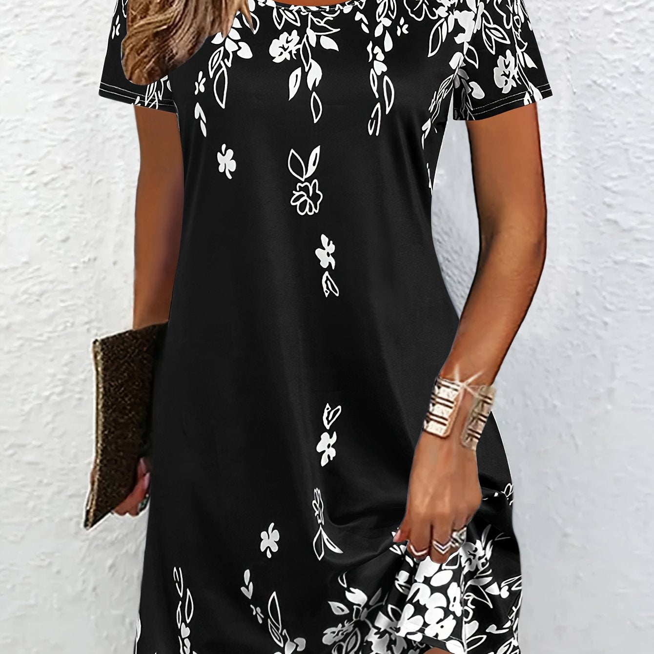Geblümtes Vintage-Kleid