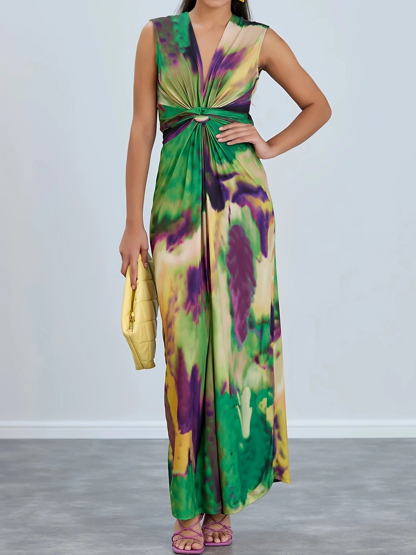 Liora™ | langes Kleid mit leuchtendem Batikmuster
